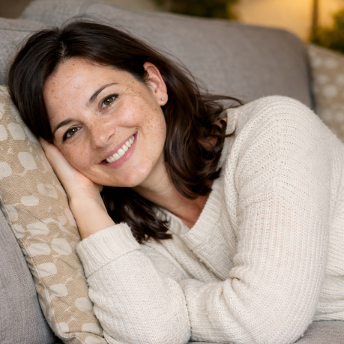 Cheapest Chat with Mia (1950)